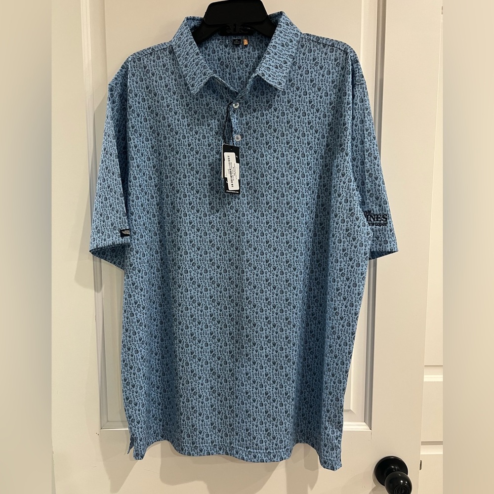 Men's Short Sleeve golf Shirt - Light Blue Cocktail Pattern.